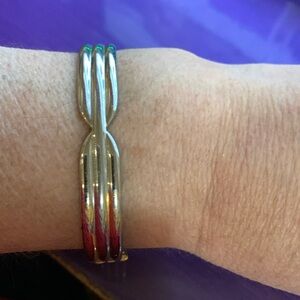 Bracelet*